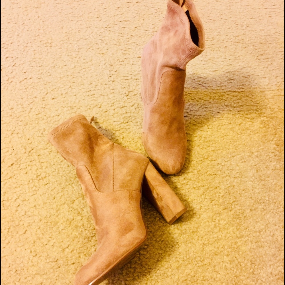 Steve Madden Edit Boots